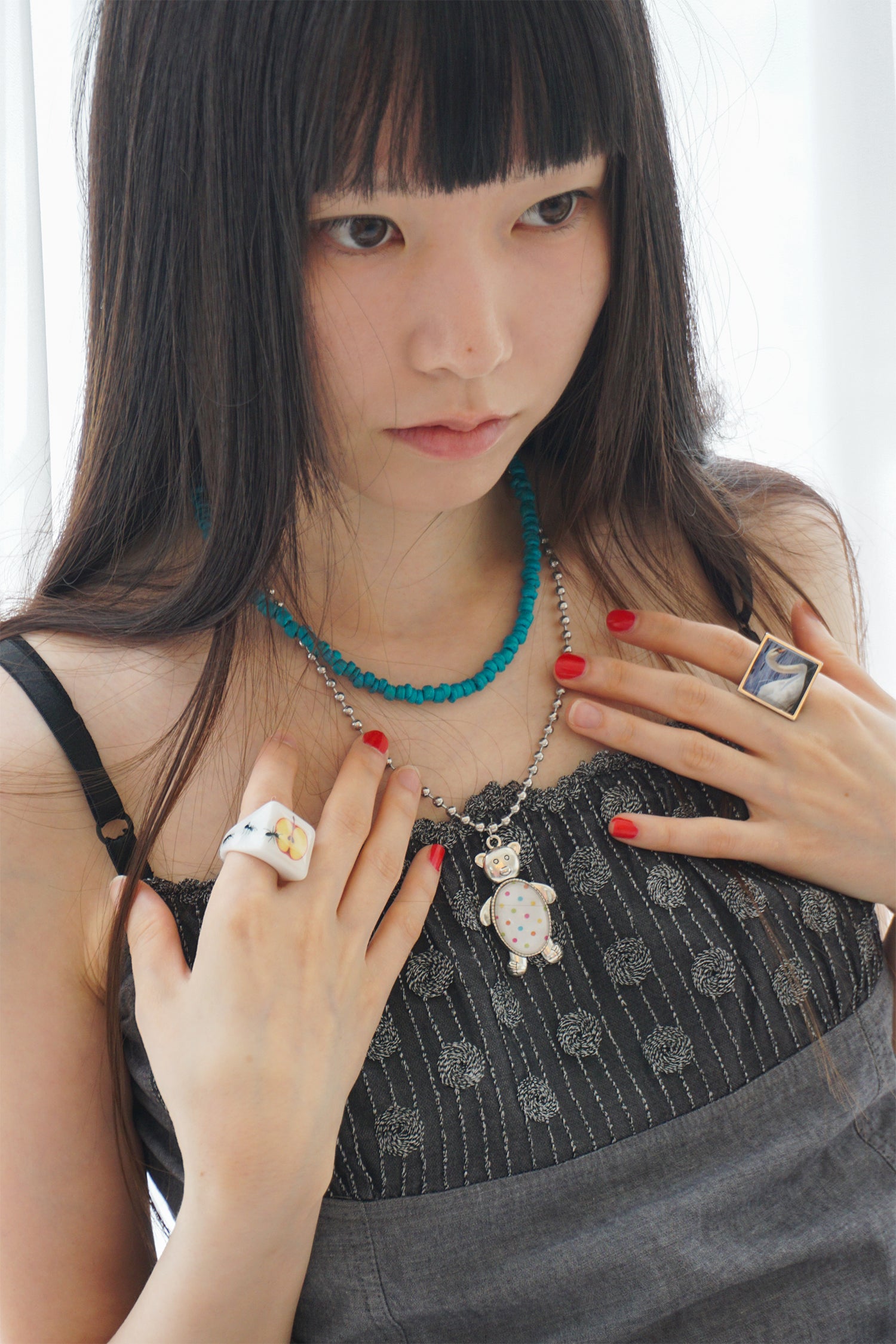 TURQUOISE WOOD BEADS NECKLACE