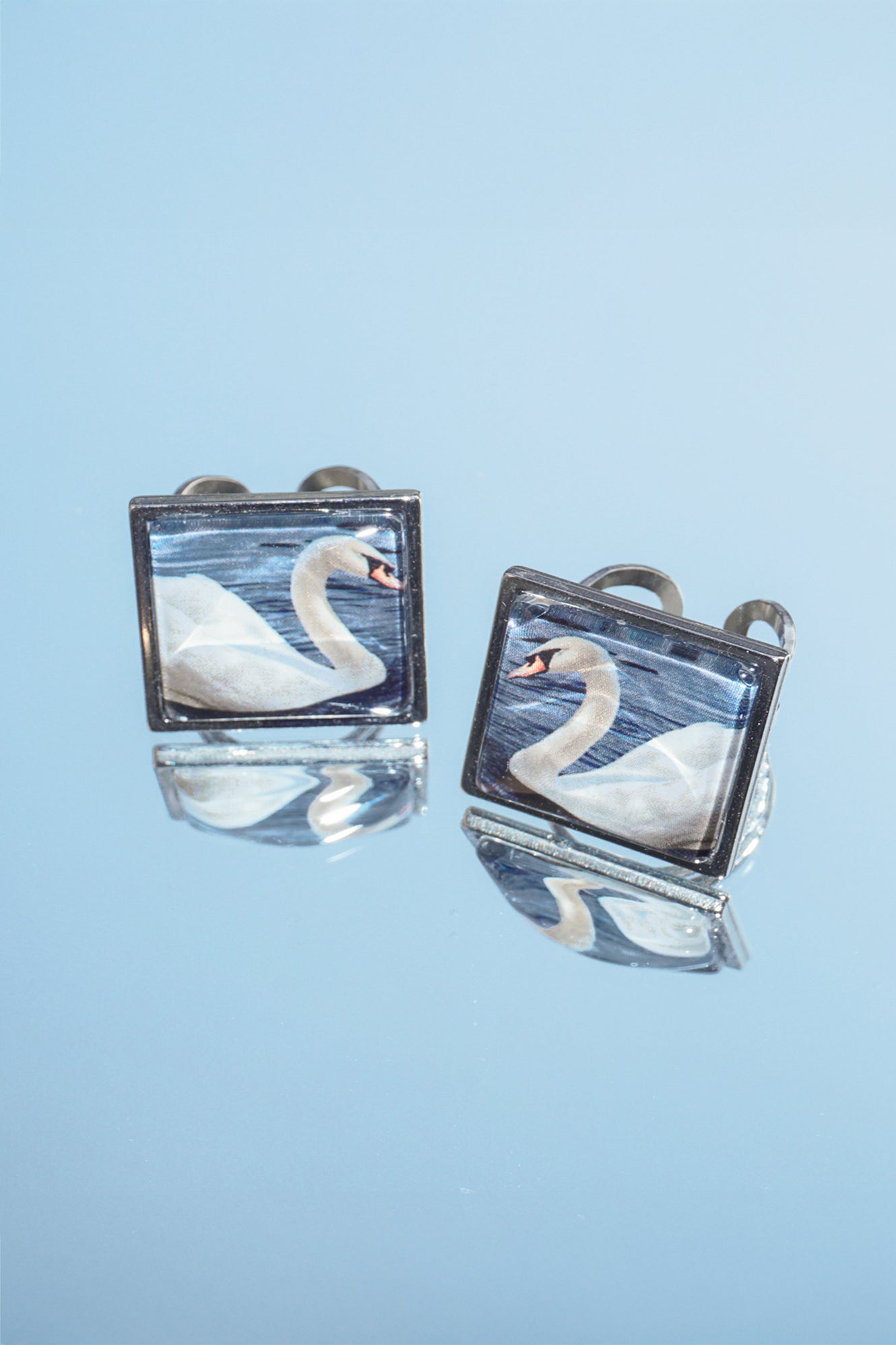 SWAN RING