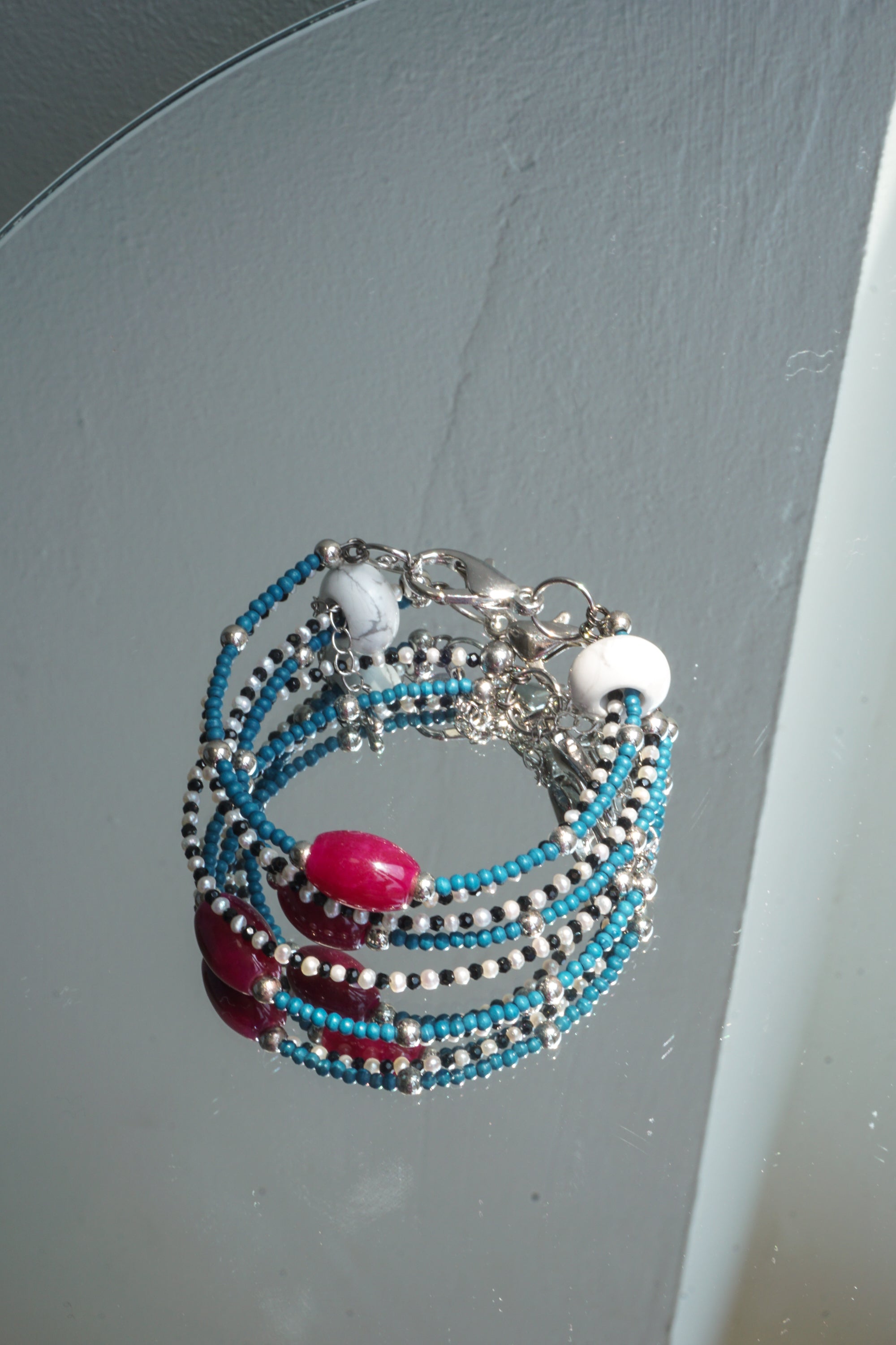 WORRY STONE BRACELET