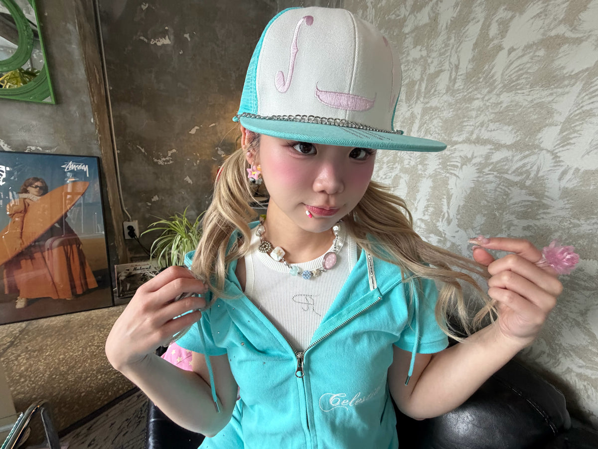 ROONG'S CANDY SHOP NECKLACE