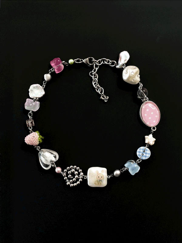 ROONG'S CANDY SHOP NECKLACE