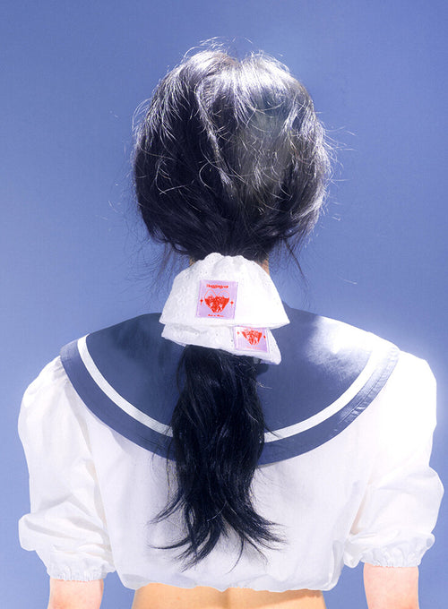 FLOWER PUNCHING SCRUNCHIE